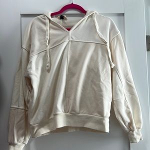 Size medium women’s cream hoodie